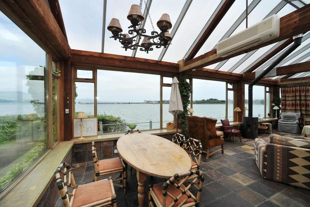 Villa Wood Quay - A Truly Unique, Seafront Experience! Carlingford Exterior foto
